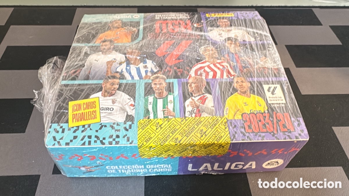 Cromos de f&uacute;tbol: Caja Megacracks 2023-24 sin abrir nueva