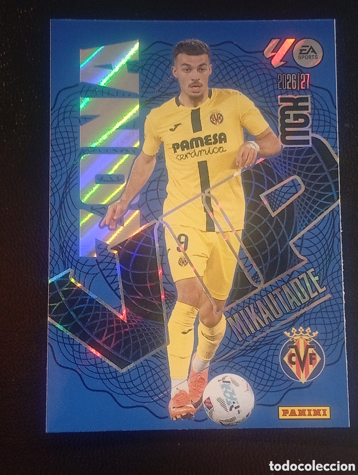 Cromos de f&uacute;tbol: 402 zona vip MIKAUTADZE VILLARREAL MEGACRACKS 2026 2027 26 27 CARDS PANINI