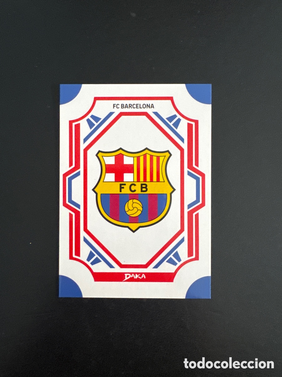 Cromos de f&uacute;tbol: ESCUDO BARCELONA NUMERO 32B DAKA 2025