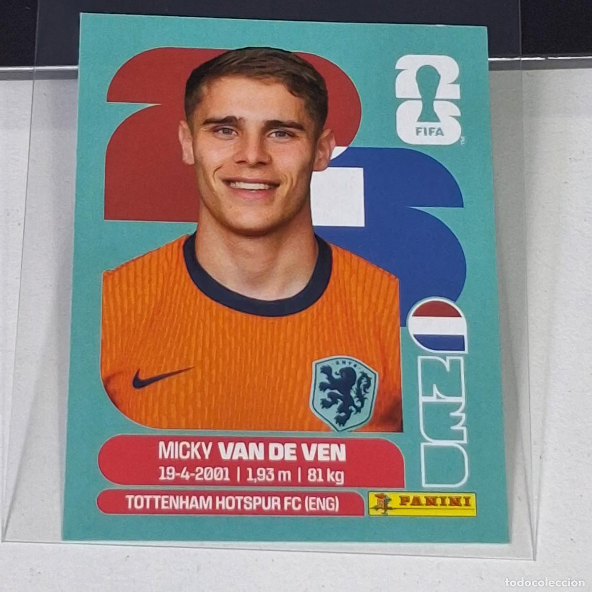 Cromos de f&uacute;tbol: B69 NED4 MICKY VAN DE VEN 4 PA&Iacute;SES BAJOS HOLANDA NED MUNDIAL FIFA WORLD CUP 2026 STICKER PANINI