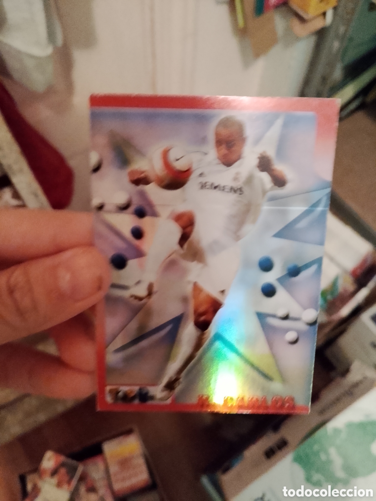 Cromos de f&uacute;tbol: N&ordm; 74 ROBERTO CARLOS (REAL MADRID) - FICHAS LIGA 05-06 MUNDICROMO TOP DEFENSA 2005-2006 BRILLO LISO