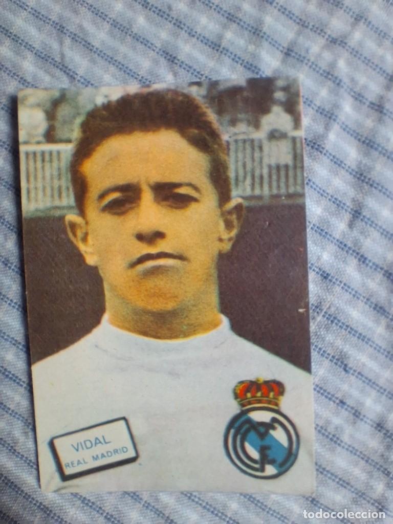 Figurine di Calcio: Cromo Liga 1961 1962 Fher Disgra. Vidal. Real Madrid. Sin pegar. Estado ver imagen