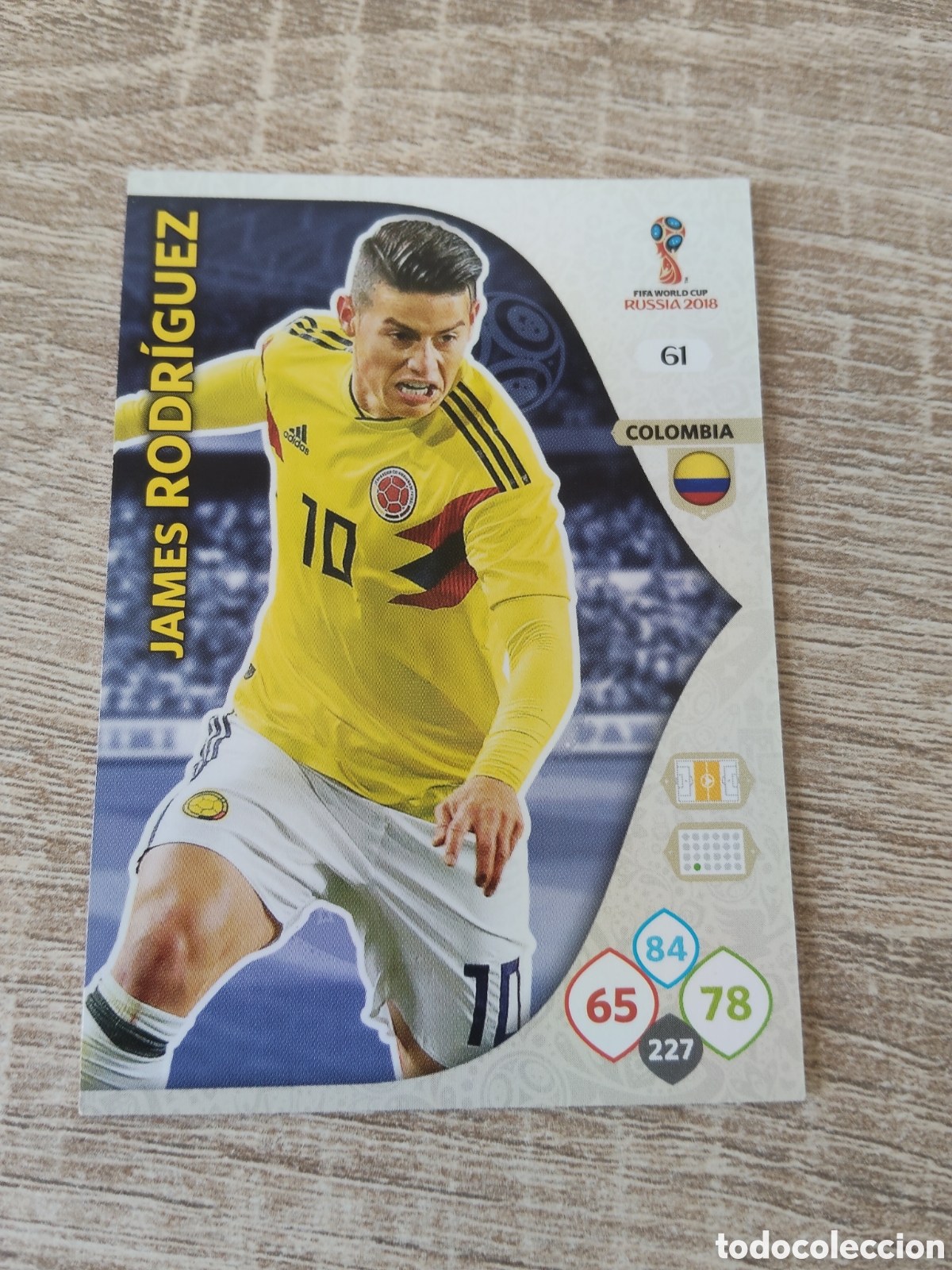 Cromos de f&uacute;tbol: Panini Adrenalyn mundial Rusia 2018 61 James Rodr&iacute;guez Colombia