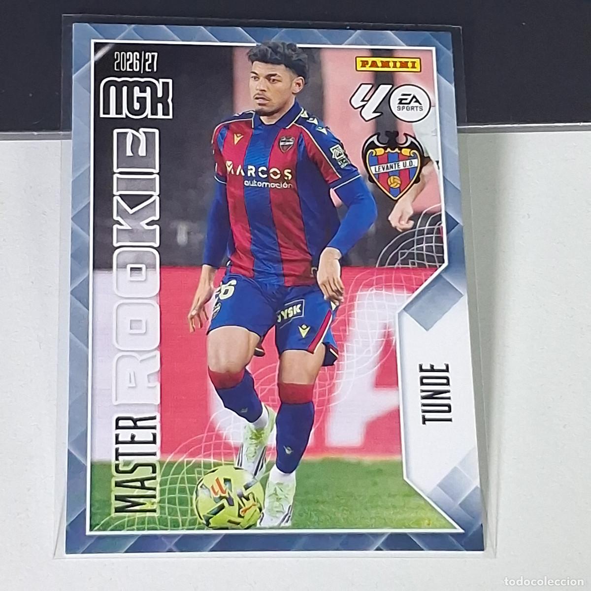Cartes &agrave; collectionner de Football: D15 421 TUNDE LEVANTE MASTER ROOKIE MEGACRACKS LIGA 2026 2027 26 27 PANINI MGK