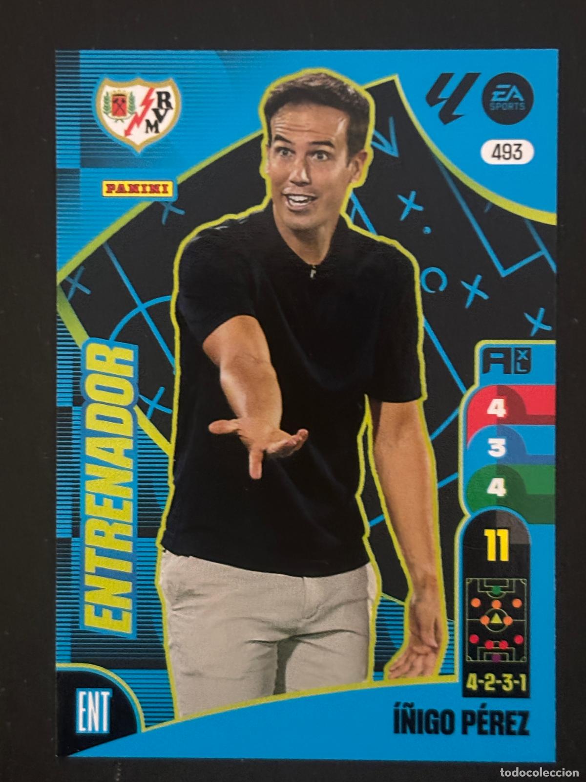 Football Stickers: 493 &Iacute;&Ntilde;IGO P&Eacute;REZ RAYO ENTRENADOR ADRENALYN PLUS 2&ordf; EDICI&Oacute;N ADRENALYN XL LALIGA 24-25