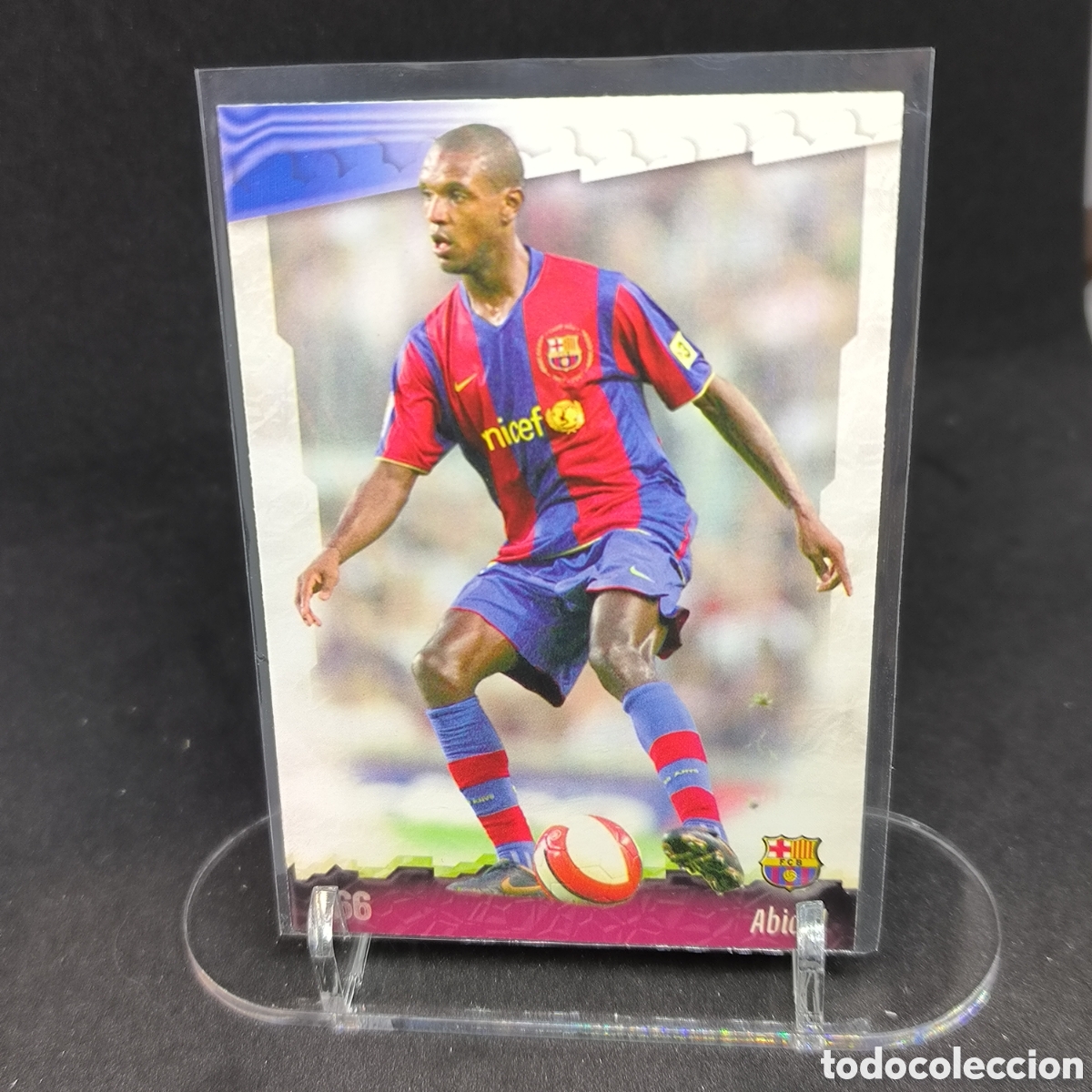 Cromos de f&uacute;tbol: Eric Abidal Mundicromo 2009 - Foto 1