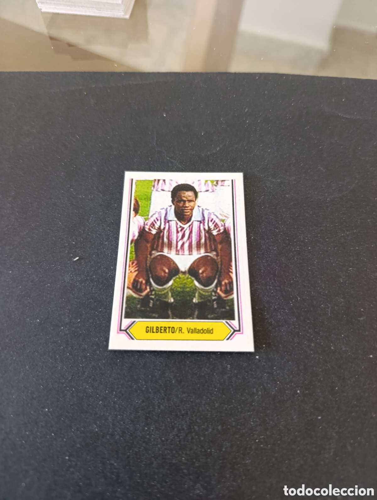 Cromos de f&uacute;tbol: Cromo Gilberto Valladolid Liga Este 80 81, ampliaci&oacute;n de la colecci&oacute;n.
