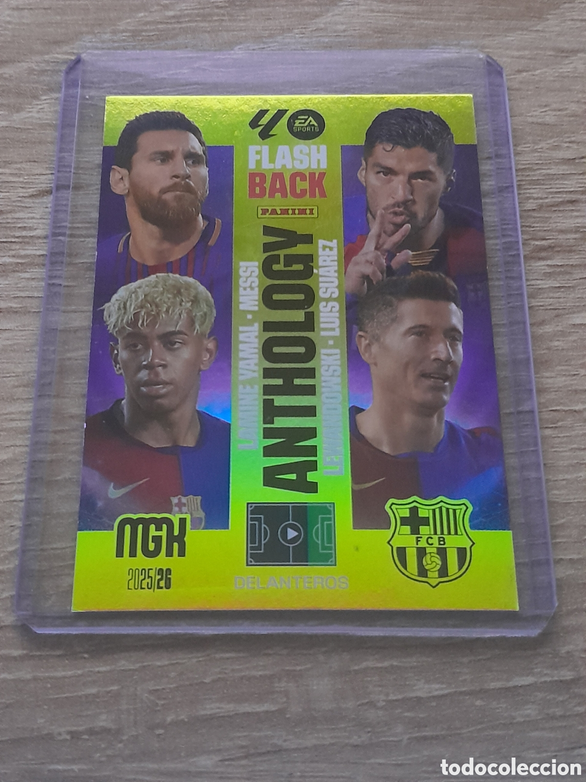 Cromos de f&uacute;tbol: FLASHBACK ANTHOLOGY N&ordm; 438 MGK 2025 2026 megacracks 2025-26 messi lamine yamal suarez y lewandowski