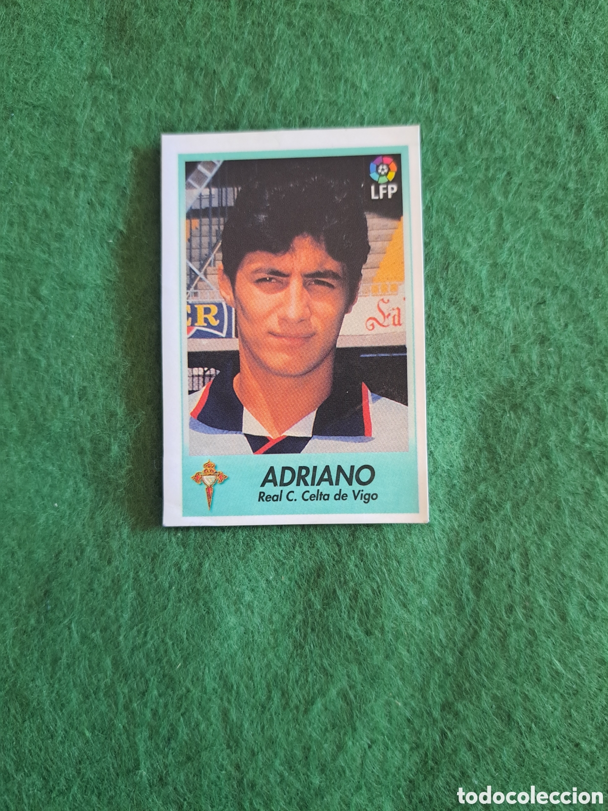 Cromos de f&uacute;tbol: Adriano. N&deg;44. Celta de Vigo. Bollycao Liga 96-97. Sigue la Liga