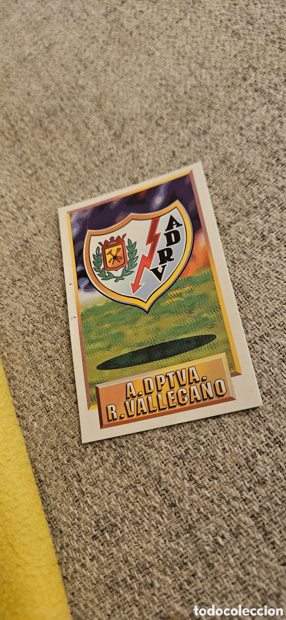 Cromos de f&uacute;tbol: Escudo rayo vallecano este 1993 1994 93 94 despegado
