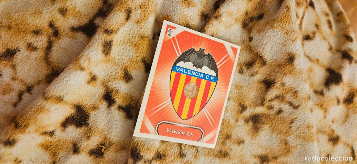Figurine di Calcio: este escudo valencia 08 09 2008 2009 este sin pegar