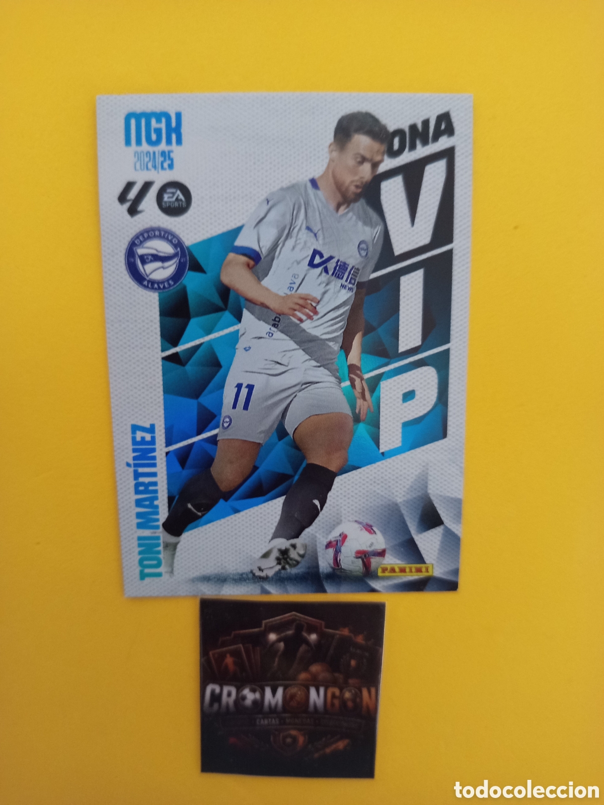Figurine di Calcio: ❇️ CROMO ⚽ CARD TONI MART&Iacute;NEZ ALAV&Eacute;S ZONA VIP MEGACRACKS 24 25 MGKS 2024 2025 PANINI ❇️