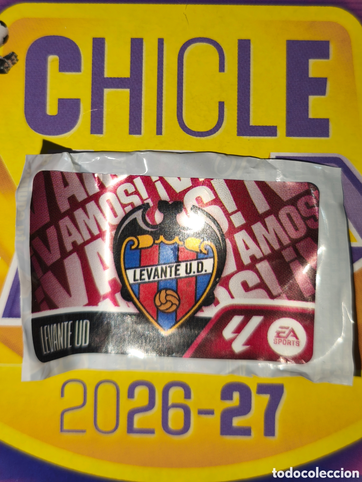 Cromos de f&uacute;tbol: Escudo Levante chicle liga este 26/27