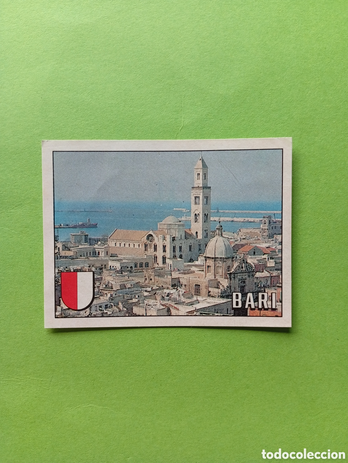 Figurine di Calcio: 1990 ITALIA 90 - N&ordm; 17 CIUDAD, BARI - ED. CARVAJAL / PANINI