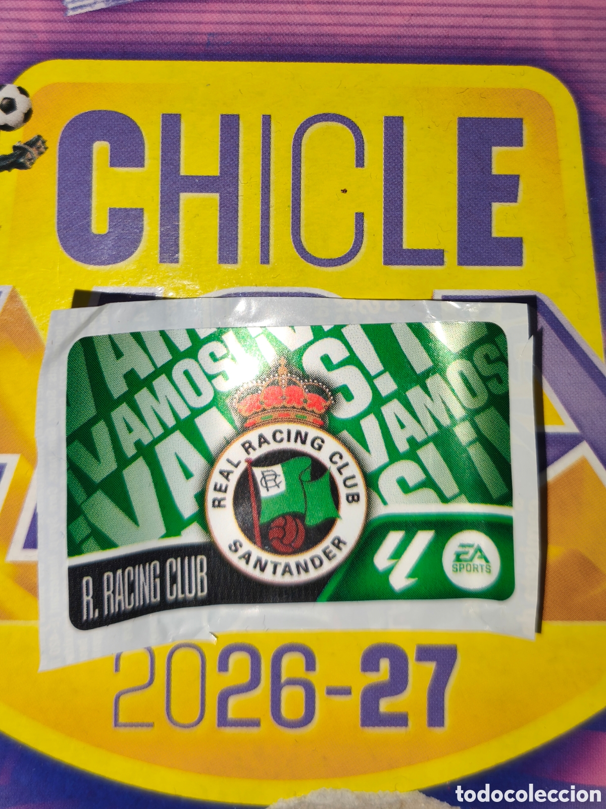 Cromos de f&uacute;tbol: Escudo Racing chicle liga este 26/27