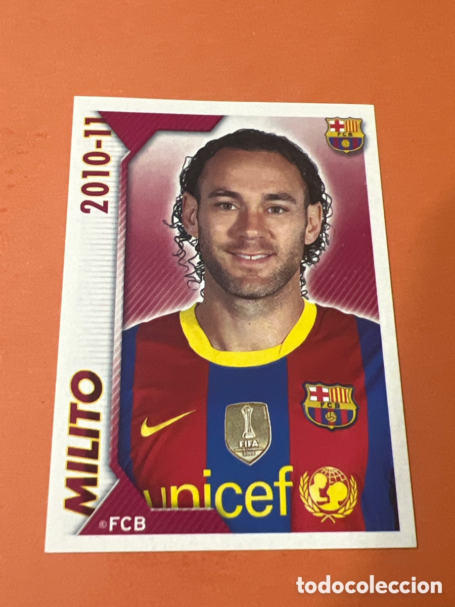 Cromos de f&uacute;tbol: C4476. CROMO DE FUTBOL MILITO NUMERO 44 COLECCION OFICIAL DE CROMOS DEL FC BARCELONA 2010 2011