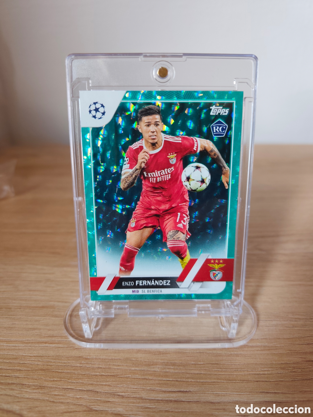 Cromos de f&uacute;tbol: Enzo Fern&aacute;ndez Benfica Topps UEFA Champions League Rookie Card RC Aqua Hologr&aacute;fica /399