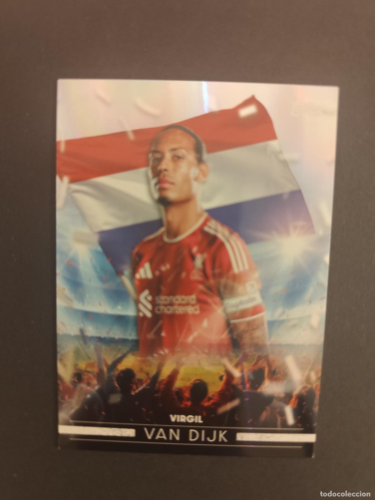 Fu&szlig;ball-Sticker: FF 16 VIRGIL VAN DIJK LIVERPOOL FLYING THE FLAG TOPPS FLAGSHIP PREMIER LEAGUE 2026 2027 26 27