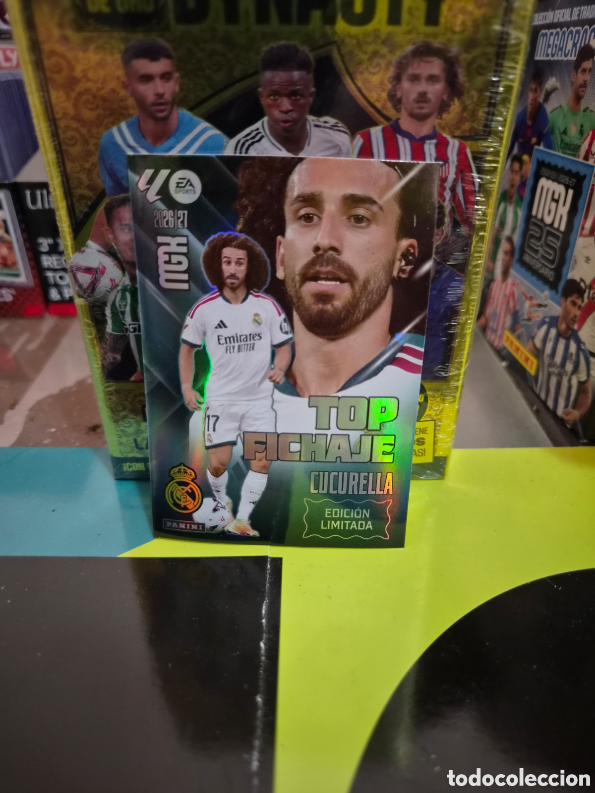 Cromos de f&uacute;tbol: Edici&oacute;n Limitada Top Fichaje Cucurella Megacracks 26/27