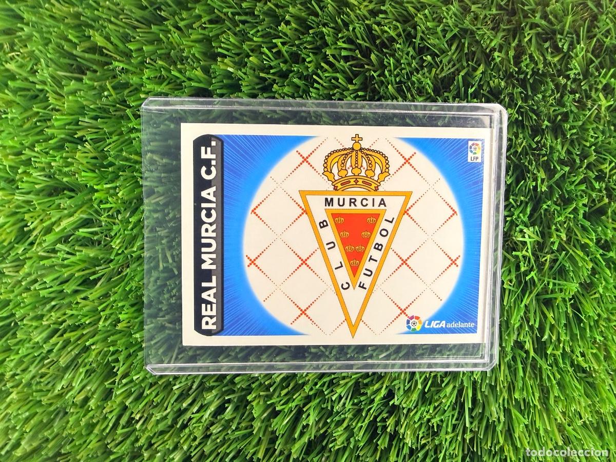 Cromos de f&uacute;tbol: N&ordm; 12 Escudo Real Murcia Escudos Liga Adelante Liga Este 14 15