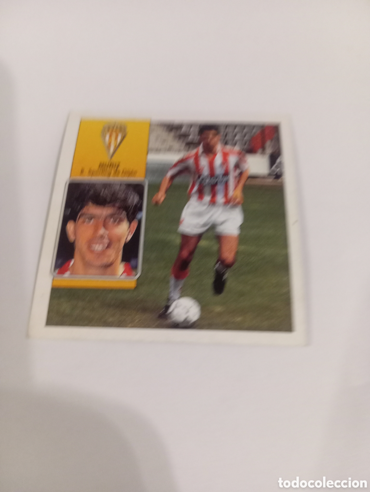 Fu&szlig;ball-Sticker: MU&Ntilde;IZ Sporting de Gij&oacute;n Este 1992 1993 NUEVO SIN PEGAR 92 93