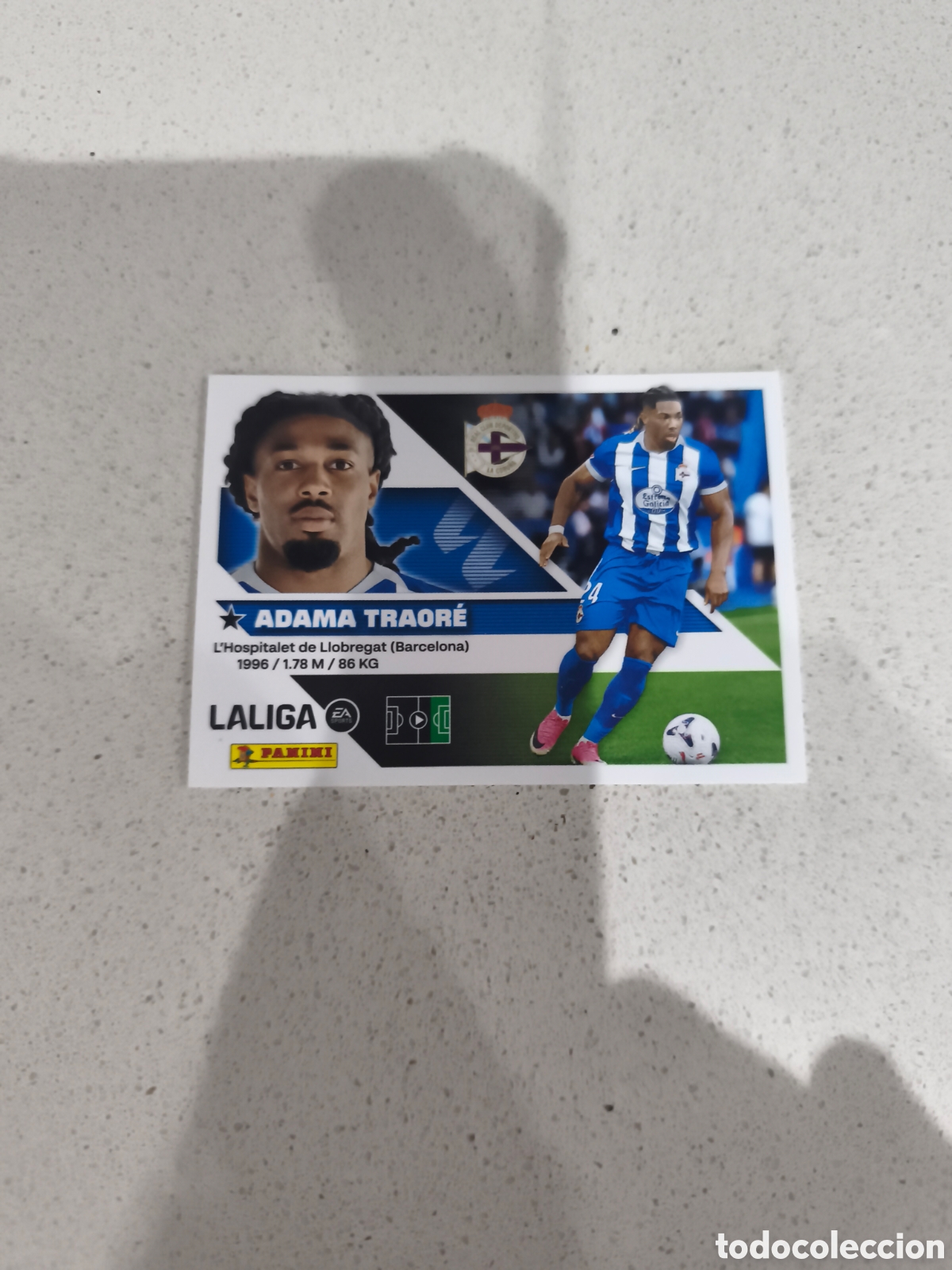 Cromos de f&uacute;tbol: CROMO N&Uacute;MERO 62 &Uacute;LTIMO FICHAJE ADAMA TRAORE DEPORTIVO. LIGA ESTE 26/27. PANINI. CUARTA EDICI&Oacute;N.