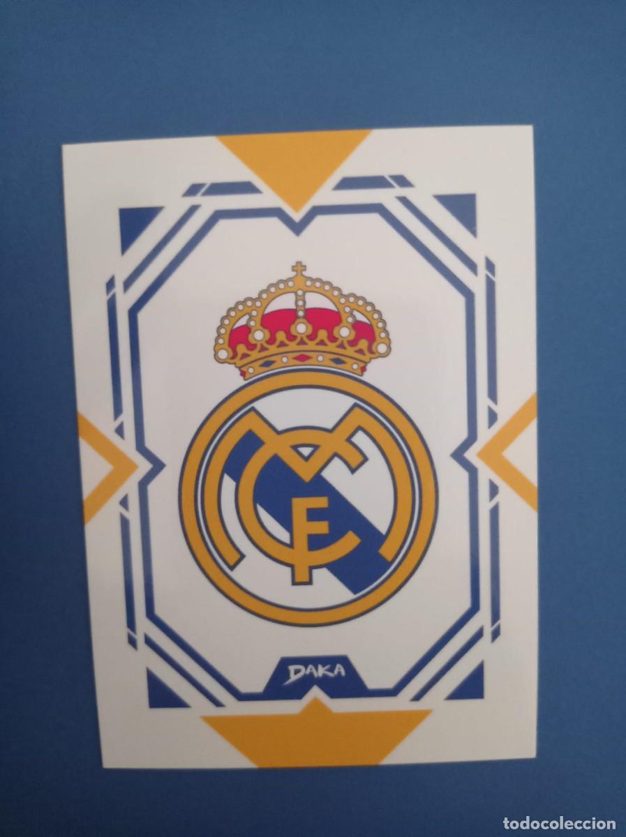 Cromos de f&uacute;tbol: ESCUDO 32-A DAKA REAL MADRID 25-26