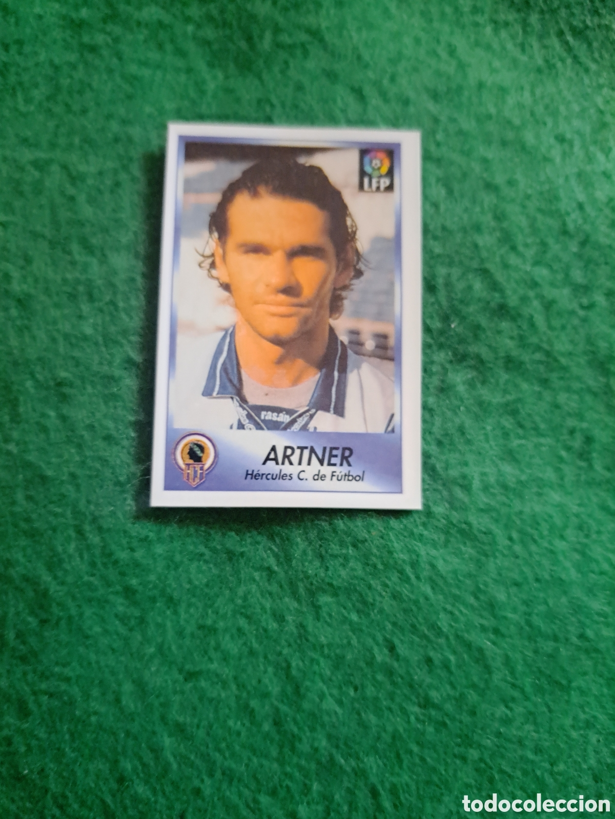 Cromos de f&uacute;tbol: Artner. N&deg;124. H&eacute;rcules. Bollycao Liga 96-97. Sigue la Liga