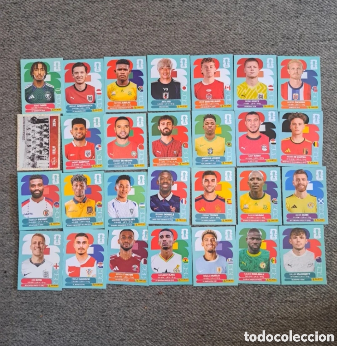 Cromos de f&uacute;tbol: 28 cromos Panini Mundial 2026.