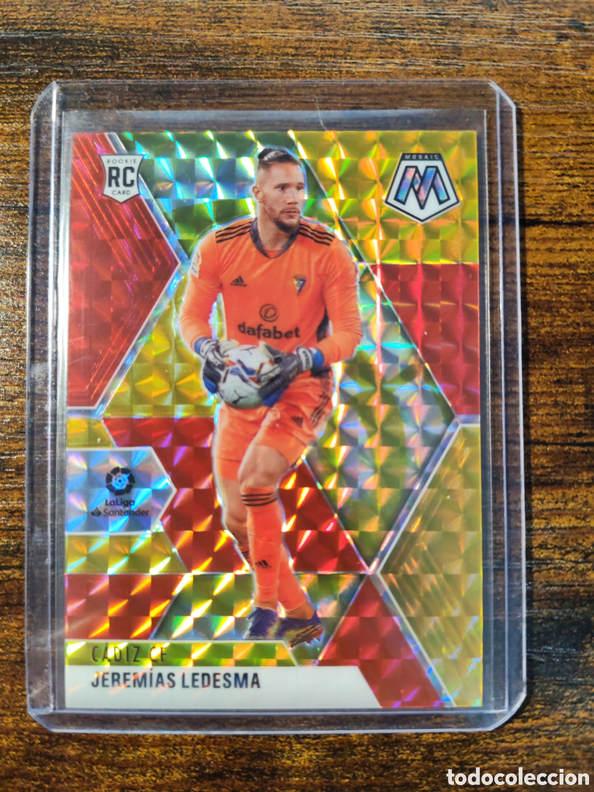 Cromos de f&uacute;tbol: Jerem&iacute;as Ledesma C&aacute;diz Choice Red & Gold /88 #49 Mosaic La Liga 20-21