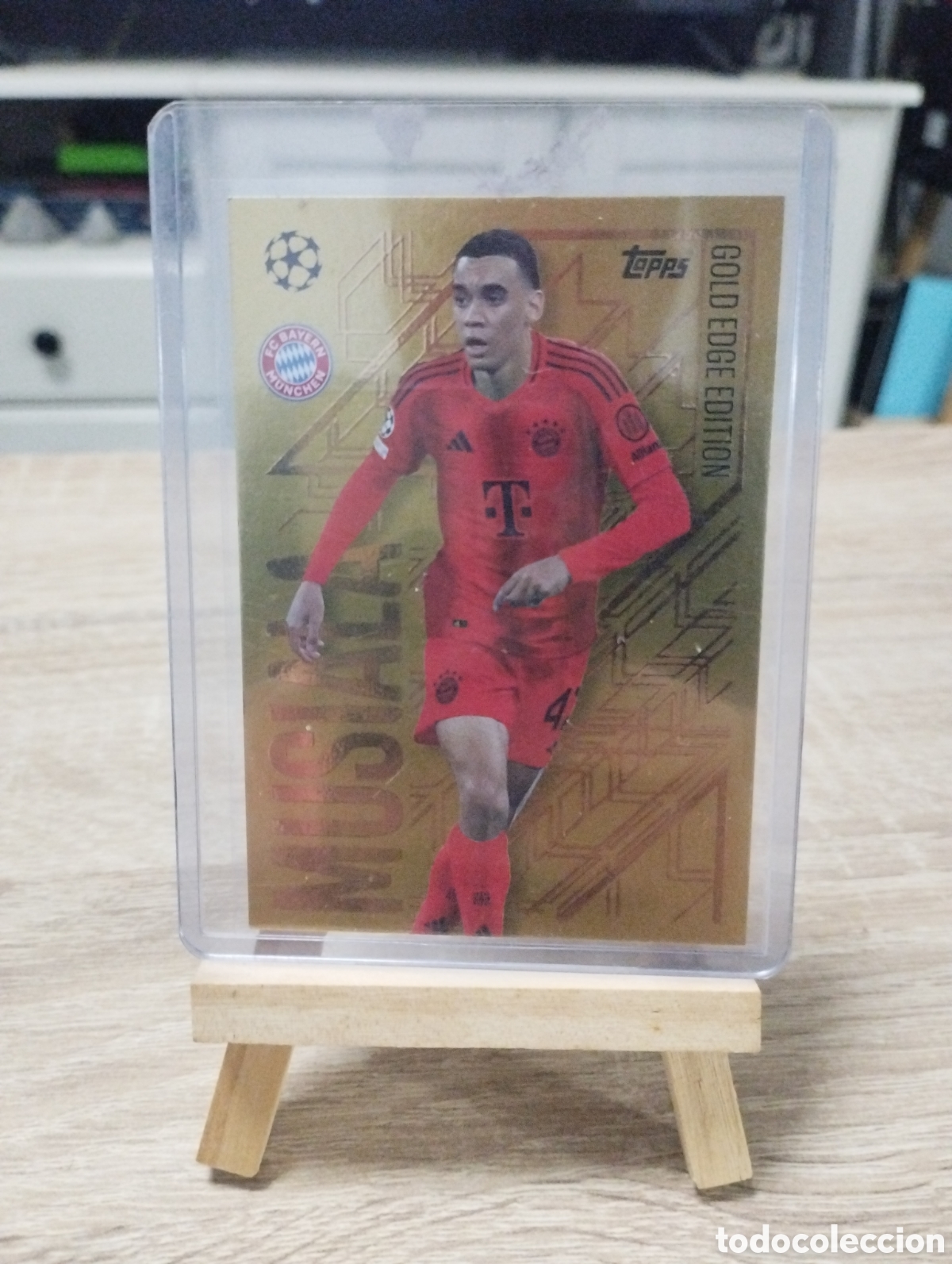 Cromos de f&uacute;tbol: Cromo Jamal Musiala - Gold Edge Edition (GE5) - Topps Match Attax 2024/25