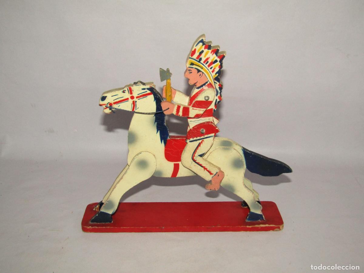 Cromos de f&uacute;tbol: Antiguo Vaquero Cowboy a Caballo en Madera Policromada Fabricaci&oacute;n DIANENSE sin Identificar