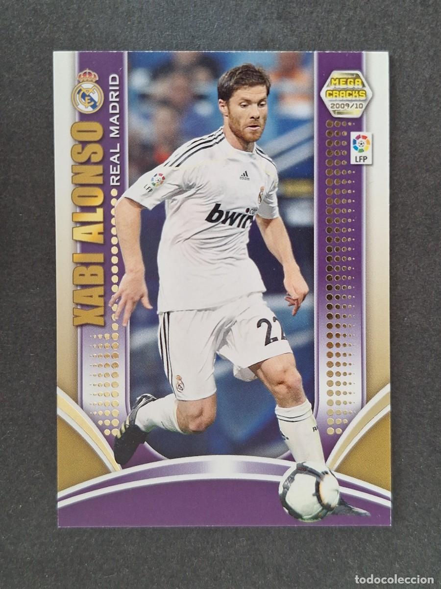 Cromos de f&uacute;tbol: L2 XABI ALONSO REAL MADRID SERIE ORO 136 PANINI MEGACRACKS 2009 2010 09 10
