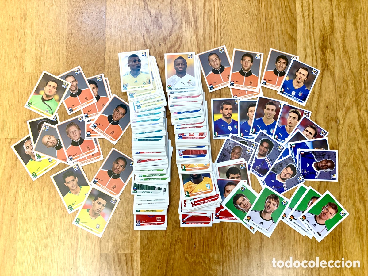 Cromos de f&uacute;tbol: 350 CROMOS NUEVOS SIN PEGAR DIFERENTES MUNDIAL 2010 SUD&Aacute;FRICA PANINI - LOTE -