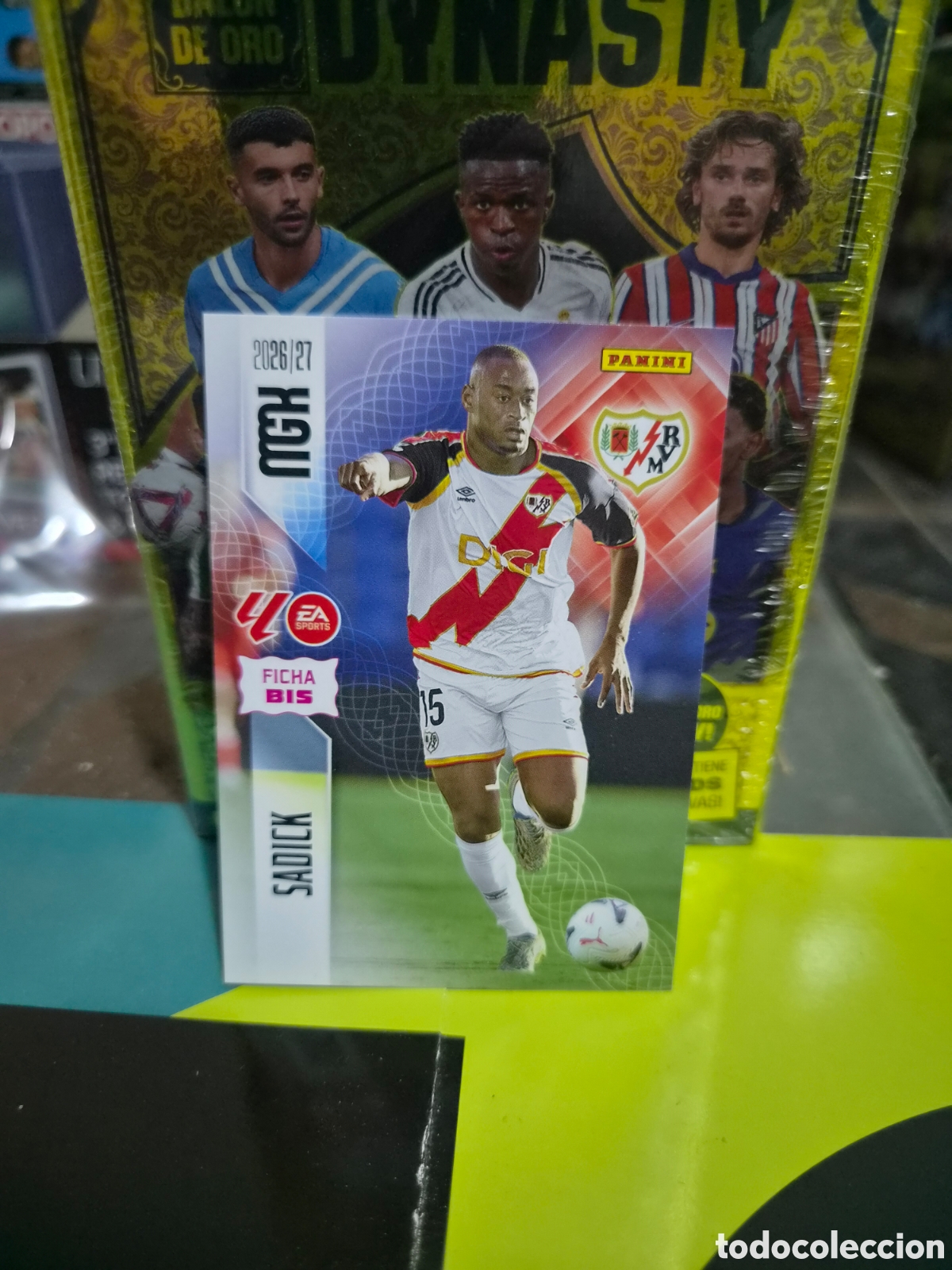 Cromos de f&uacute;tbol: N&deg;295Bis Rayo Vallecano Sadick Megacracks 26/27