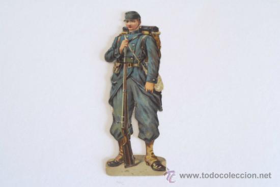 Collezionismo Figurine ritagliate antiche: Cromo troquelado, principios siglo XX. Soldado en traje de campa&ntilde;a.