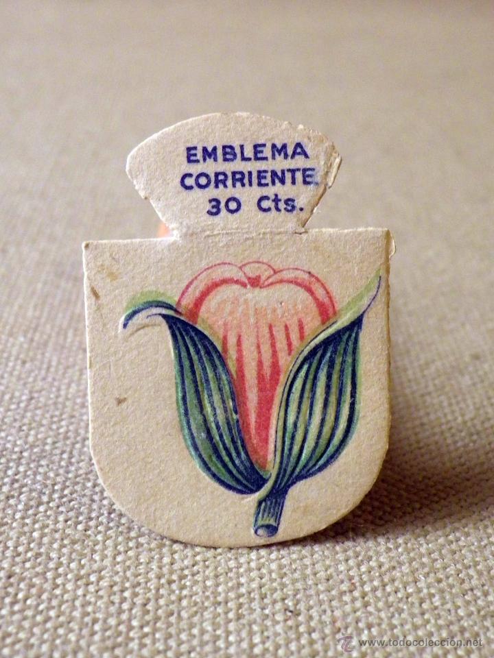 Colecionismo Cromos recortados antigos: EMBLEMA, EMBLEMA DE AUXILIO SOCIAL, TULIPAN, SERIE L, N&ordm; 8