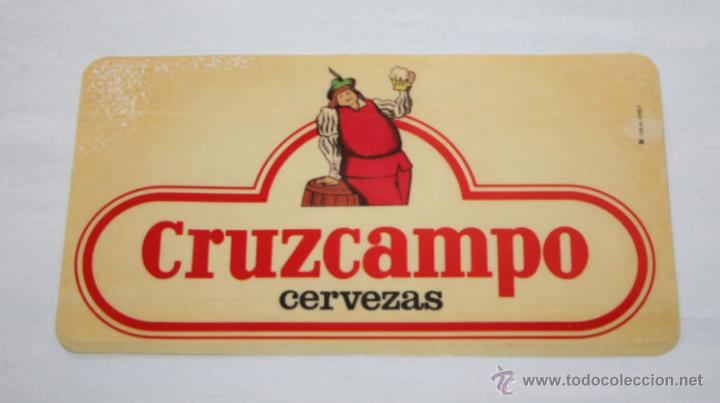 Coleccionismo Cromos troquelados antiguos: PEGATINA DE CERVEZA CRUZCAMPO - A&Ntilde;OS 80