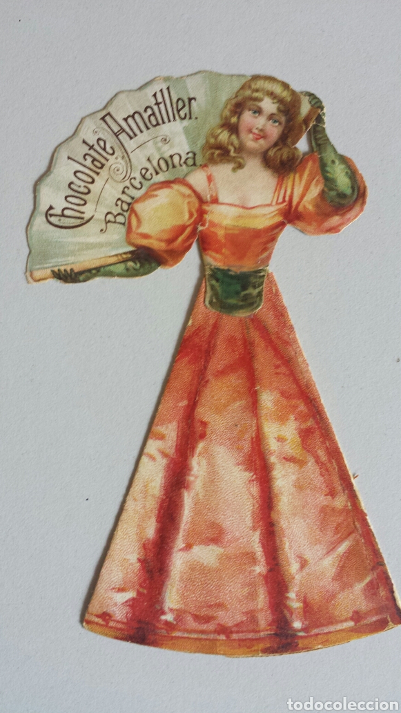 Collectable Antique Stamped Cards: Cromo troquelado chocolate amatller serie mujeres con faldas con vuelo y abanico
