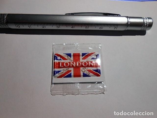 Coleccionismo cromos troquelados antiguos: PEGATINA GREFUSA - Foto 1