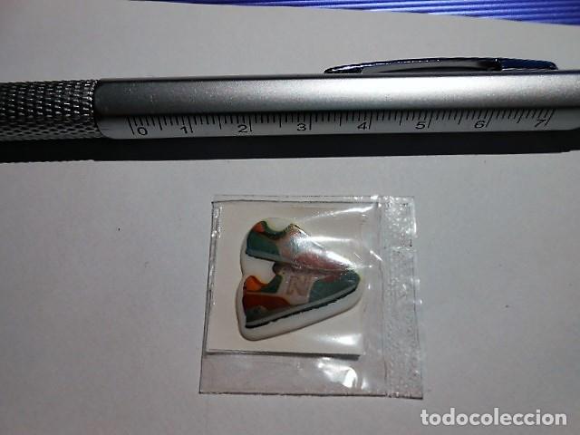 Coleccionismo cromos troquelados antiguos: PEGATINA GREFUSA - Foto 1