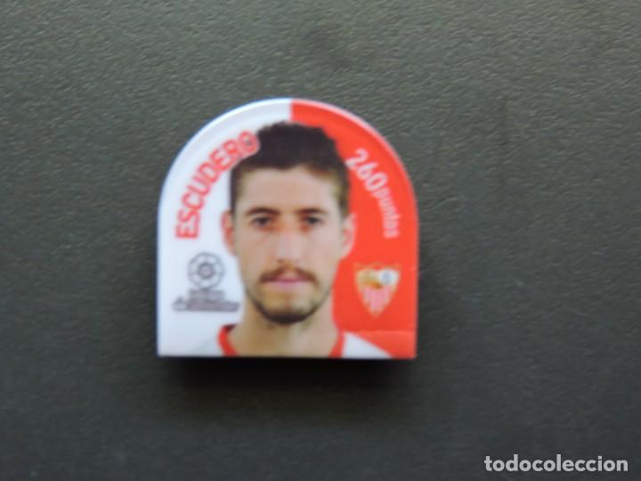 Coleccionismo cromos troquelados antiguos: GREFUCHAPA F&Uacute;TBOL - ESCUDERO - SEVILLA - LA LIGA SANTANDER 2018 2019