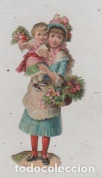 Coleccionismo cromos troquelados antiguos: Cromo troquelado. Sin publicidad. Ni&ntilde;a con beb&eacute;. 8 x 3 cm