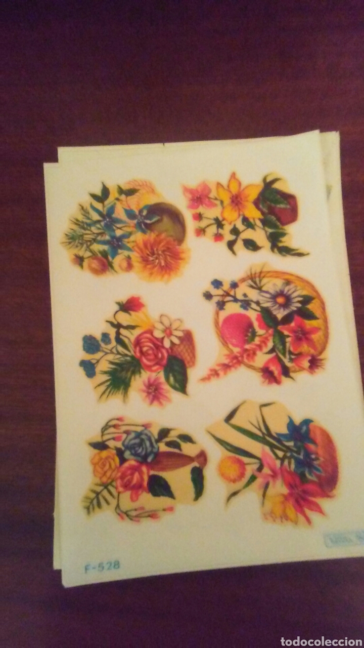 Coleccionismo Cromos troquelados antiguos: Hoja de calcomanias a&ntilde;os 60