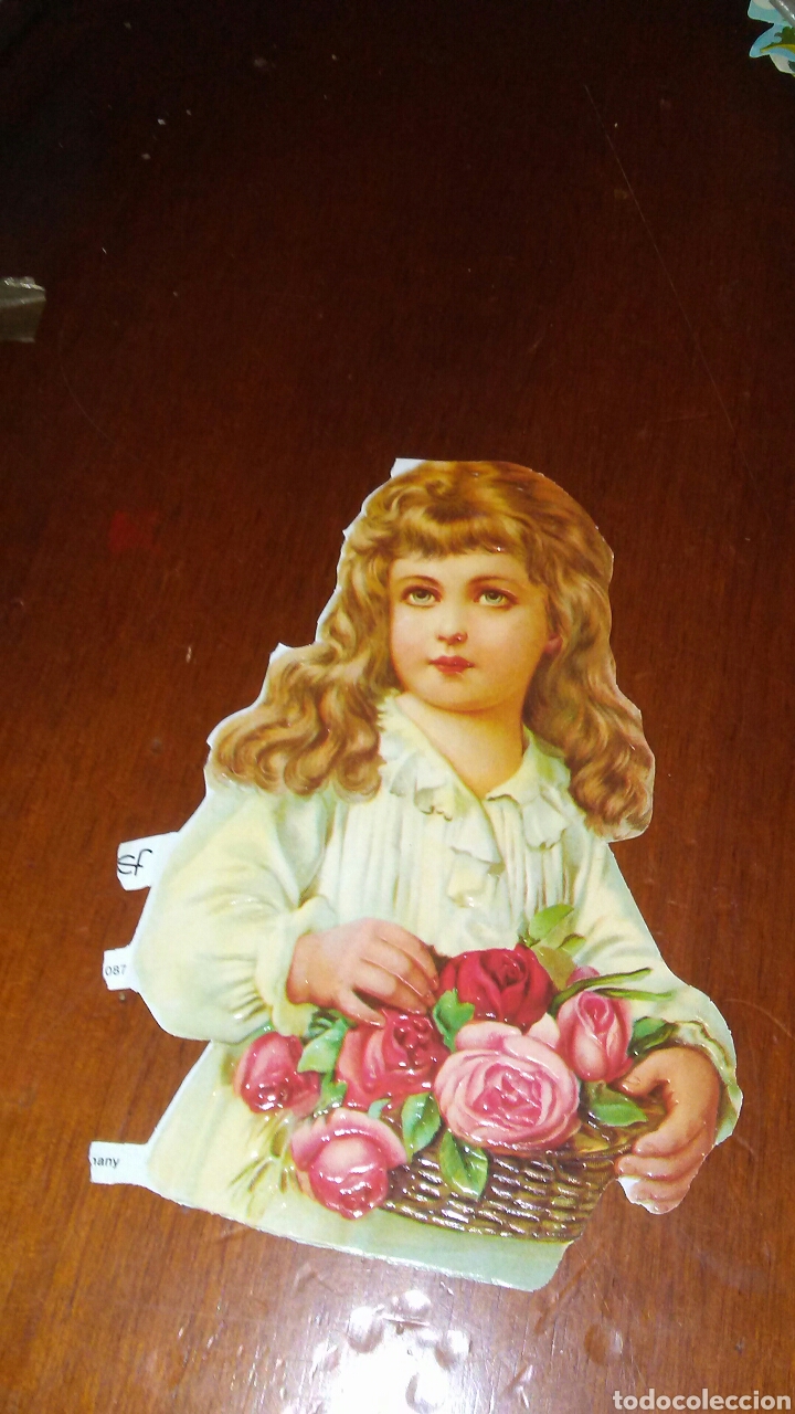 Coleccionismo cromos troquelados antiguos: Gran cromo con brillo y relieve ,mide sobre 15 cent