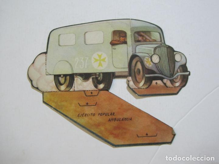 Coleccionismo Cromos troquelados antiguos: EJERCITO POPULAR-AMBULANCIA-CROMO TROQUELADO MILITAR-VER FOTOS-(K-722)