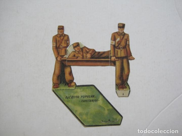 Collectionnisme Cartes &agrave; collectionner massicot&eacute;es anciennes: EJERCITO POPULAR-SANITARIOS-TRIPLE CROMO ANTIGUO TROQUELADO-VER FOTOS-(K-1344)