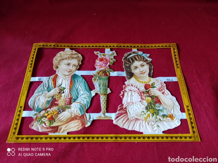 Collezionismo Figurine ritagliate antiche: L&aacute;mina con 3 cromos troquelado made in England miden 12,50 cm