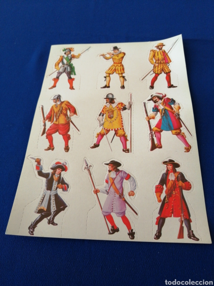 Coleccionismo cromos troquelados antiguos: LAMINA DE CROMOS TROQUELADOS - Foto 1