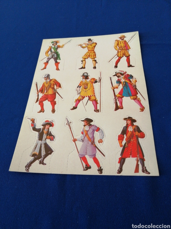 Coleccionismo cromos troquelados antiguos: LAMINA DE CROMOS TROQUELADOS - Foto 1